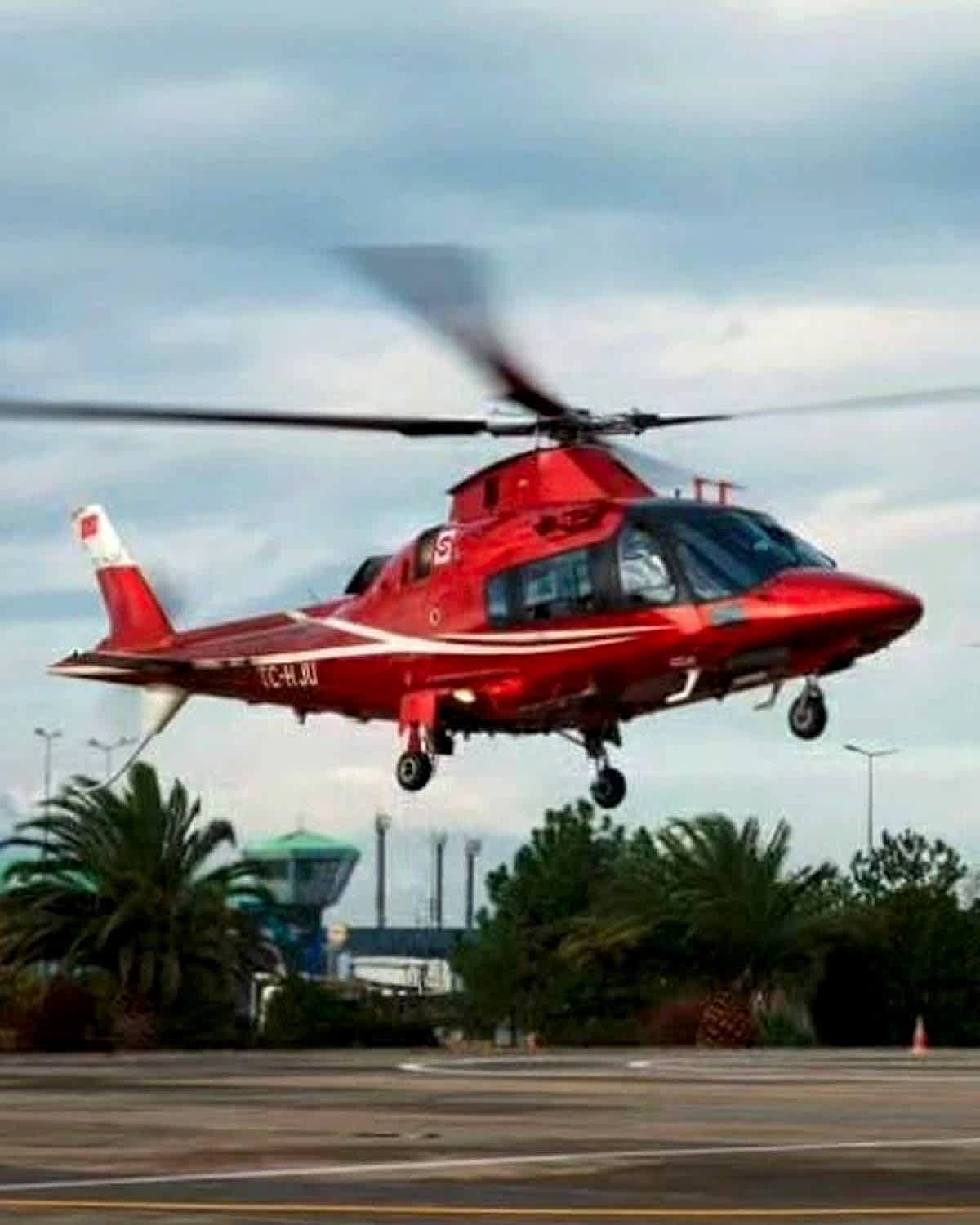 restoran ve helikopterde vip evlilik yil donumu 5